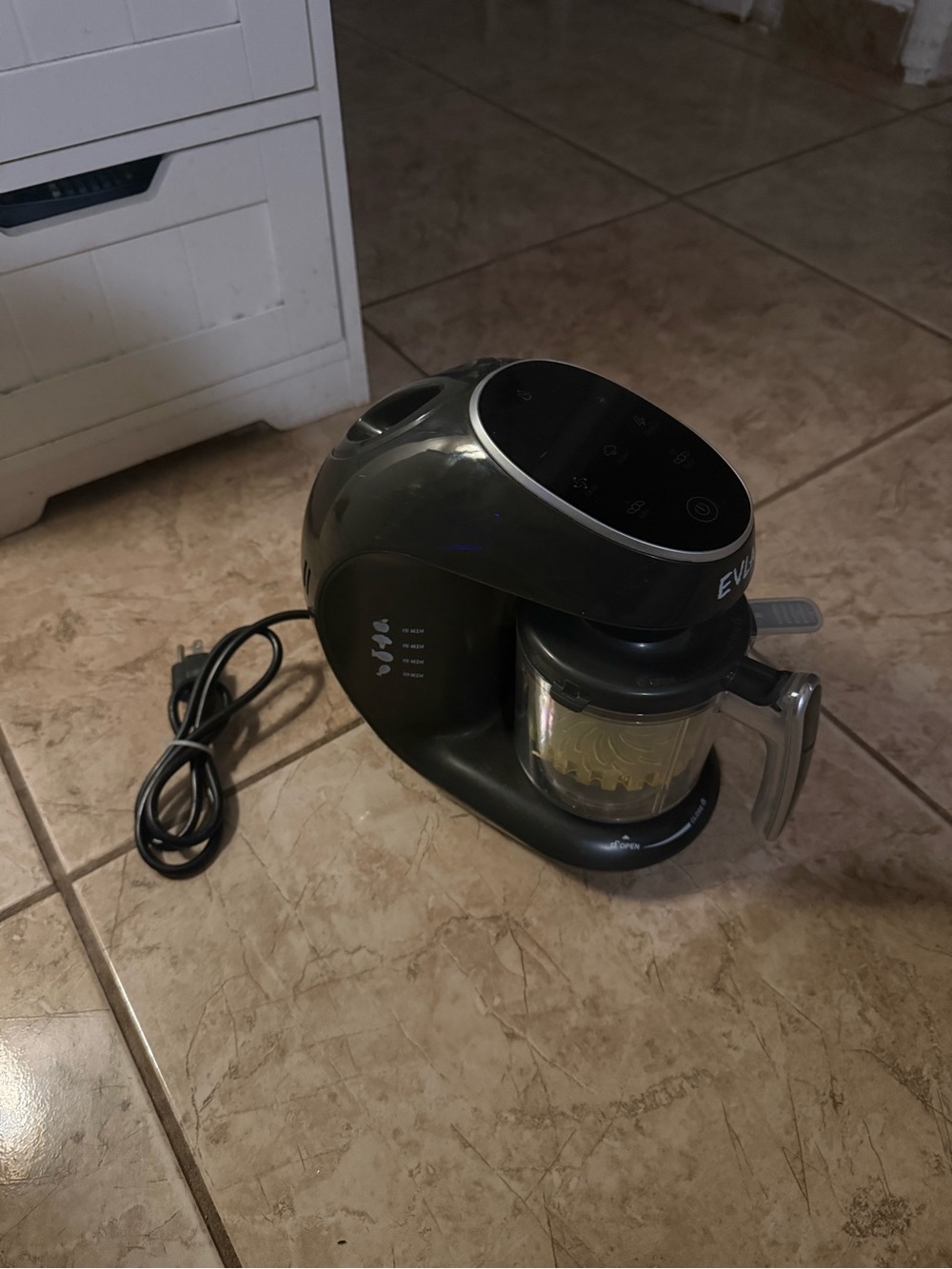 Eve dark Gray Electric Baby Food Maker with Glass Jar